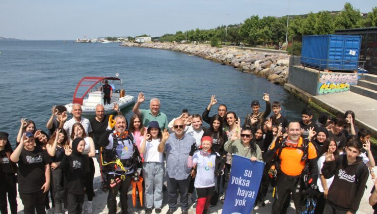 Kartal’da, Dalgıçlar Deniz Temizliği Yaptı
