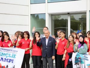 KÜÇÜKÇEKMECE BELEDİYESİ GENÇLİK KAMPI DÜZENLEDİ